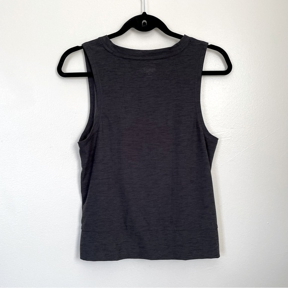 Old Navy | Gray Twist Front Muscle Tank | Size Medium - Picture 5 of 7